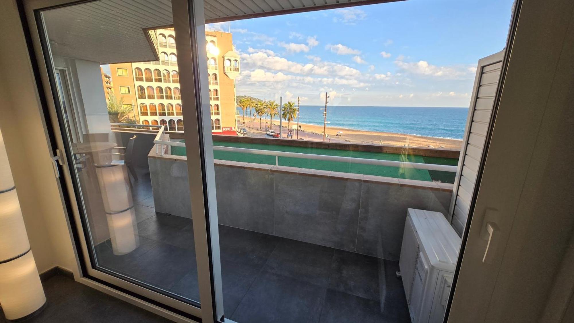 Apartments Paradise Lloret 滨海略雷特 外观 照片